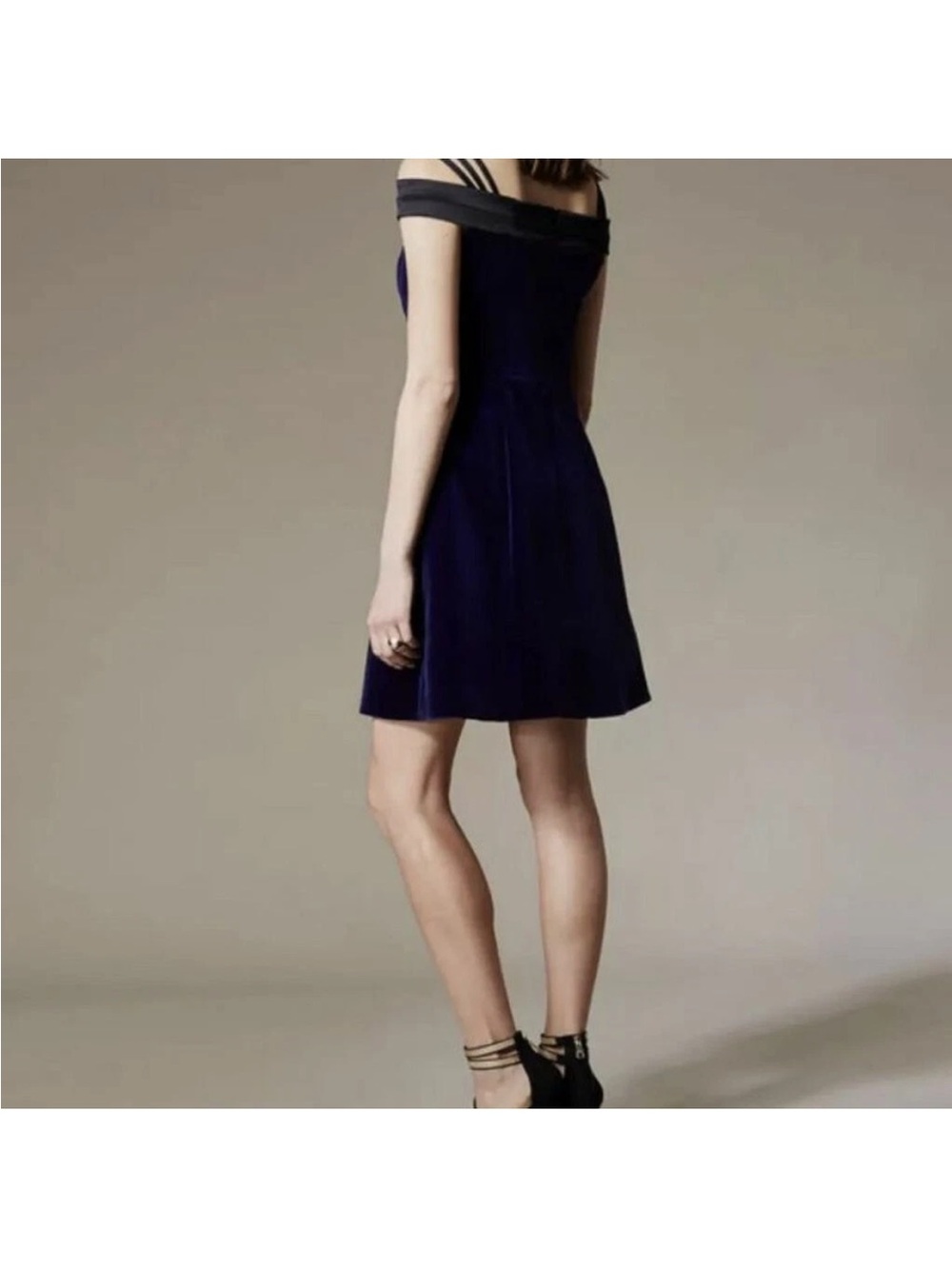 Karen Millen Velvet Bardot Mini Dress in Navy SZ US 4 NWT - Picture 3 of 8